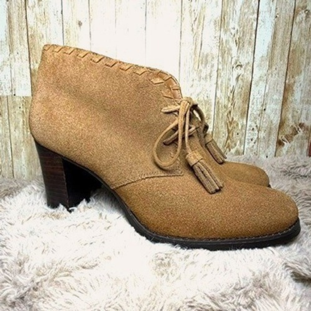 Lauren Ralph Lauren Carla Ankle Boots 7.5B Tan Suede Tassel Lace Up Booties